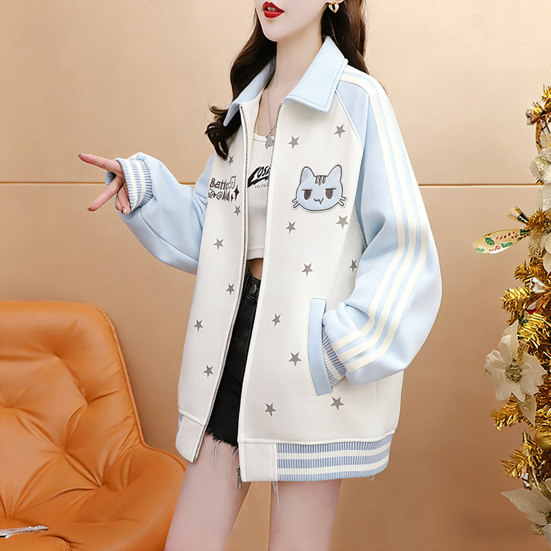 高级感刺绣开衫棒球服外套女2026新款春秋季巨好看宽松慵懒风上衣