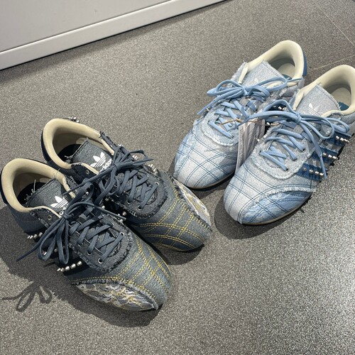 Adidas 阿迪达斯 三叶草 女款薄底时尚运动休闲鞋 JP6685 JS0161