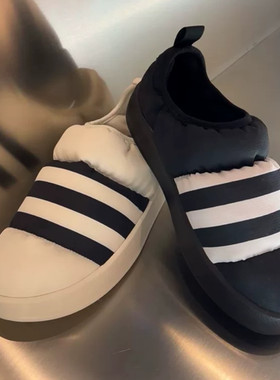 adidas 三叶草 男女冬季保暖时尚一脚蹬休闲面包鞋 GY1593 GY4559