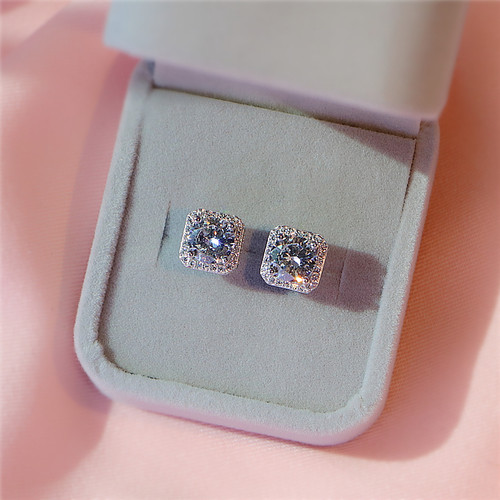 s925纯银微镶方钻耳钉女