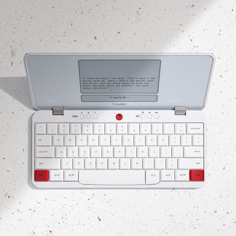 Astrohaus Freewrite Traveler 便携式电子打字机 电子墨水显示屏