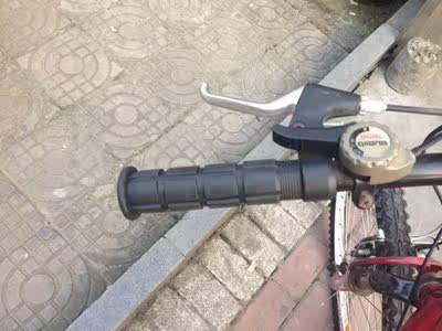 Poignées de vélo - Ref 2346160 Image 4