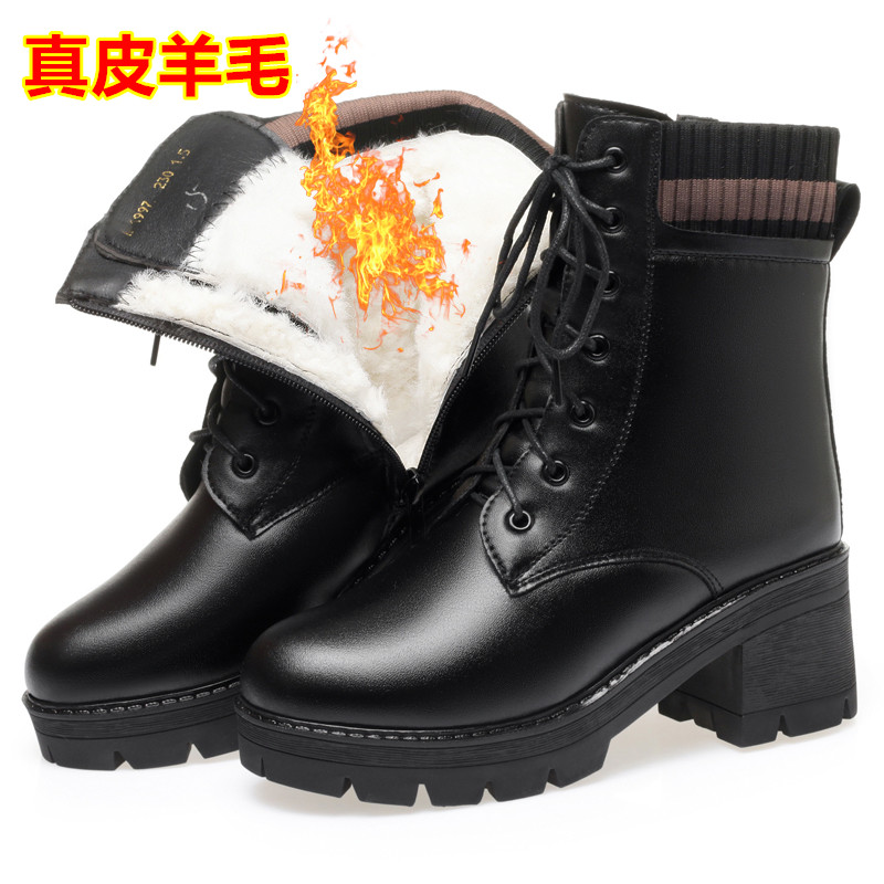 蜘蛛王女鞋冬季新款真皮厚底加绒马丁靴粗跟短靴羊毛加厚保暖女靴