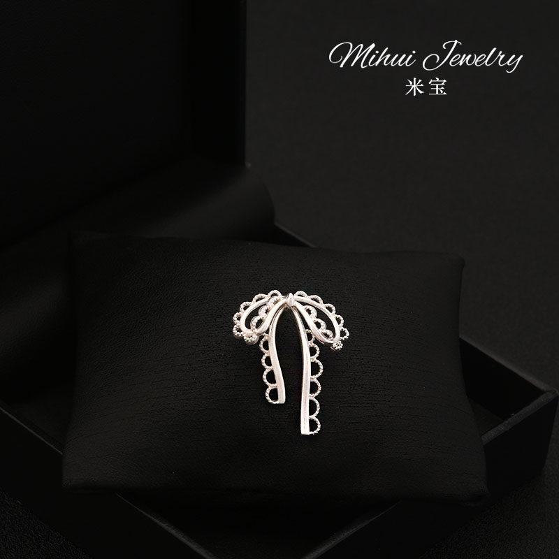 温柔素雅胸针防走光领口气质小扣针西装领口独特别针V领胸前配饰,饰品/流行首饰/时尚饰品新,胸针,淘宝优惠券,粉丝福利购,淘宝优惠卷