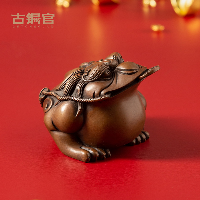 铜金蟾摆件三足小蟾蜍男士把玩物工位工艺品家居客厅书桌装饰品,家居饰品,装饰摆件,淘宝优惠券,粉丝福利购,淘宝优惠卷