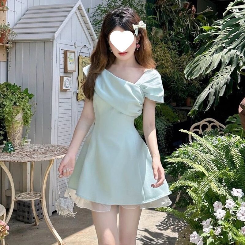 法式减龄设计感掐腰显瘦连衣裙女2026夏日小个子甜妹约会短裙