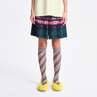 MOVEUP幻走2026春季新款.FUN系列松紧腰印花压褶垂感休闲短裤女