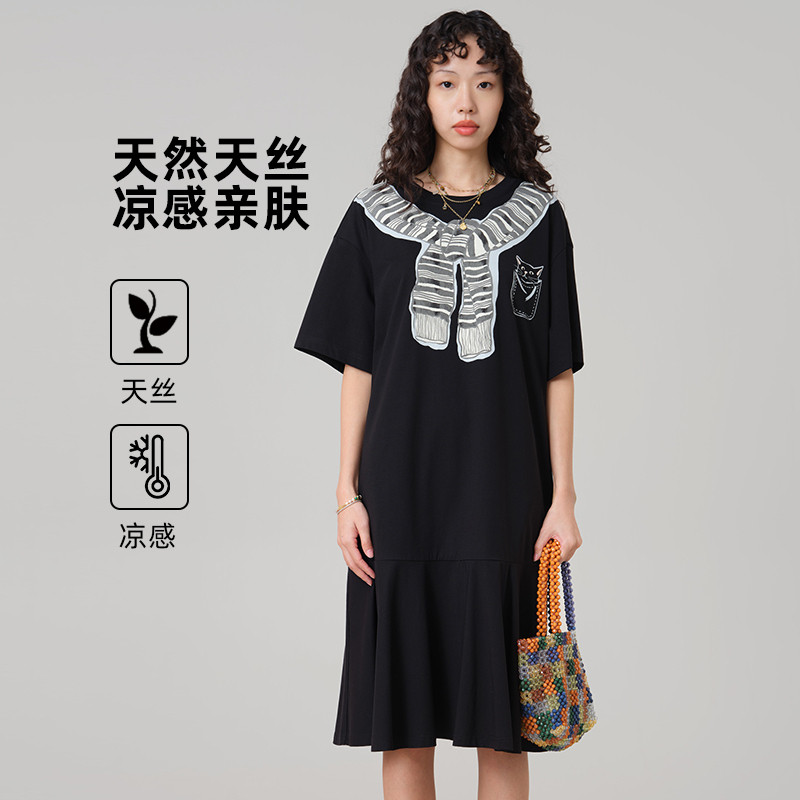 MOVEUP幻走2026夏季新款.FUN系列圆领围巾印花口袋休闲针织连衣裙