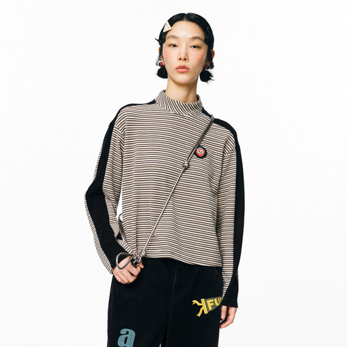 半高领、条纹、绣花章仔