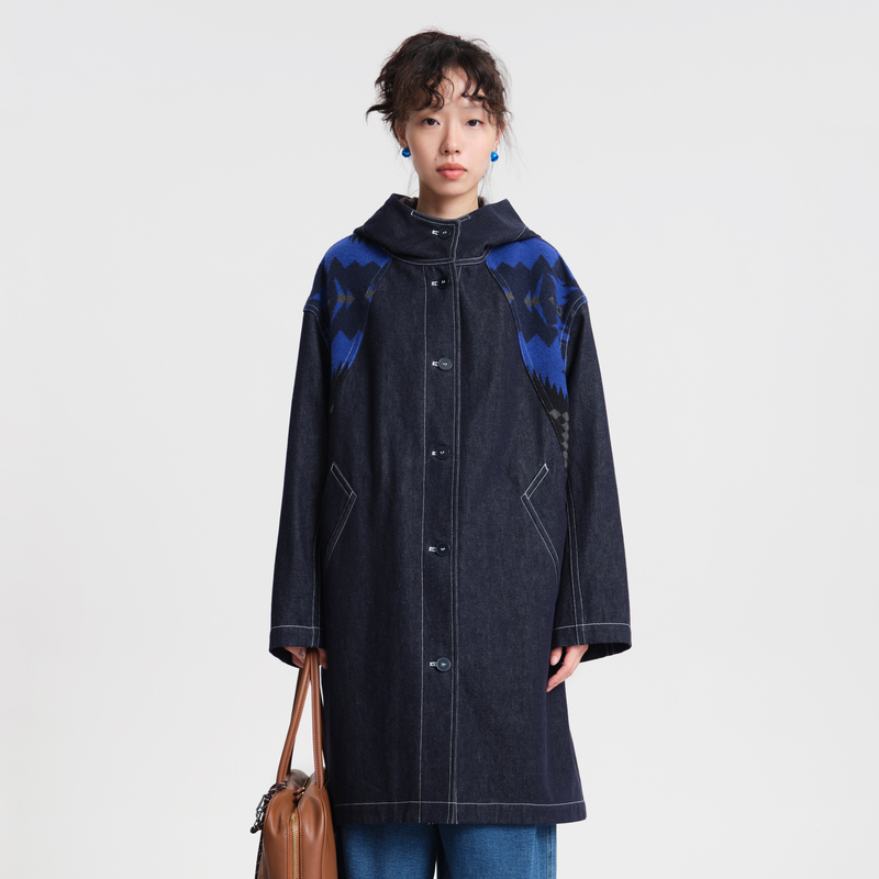 斜插袋、全开门筒、纽扣