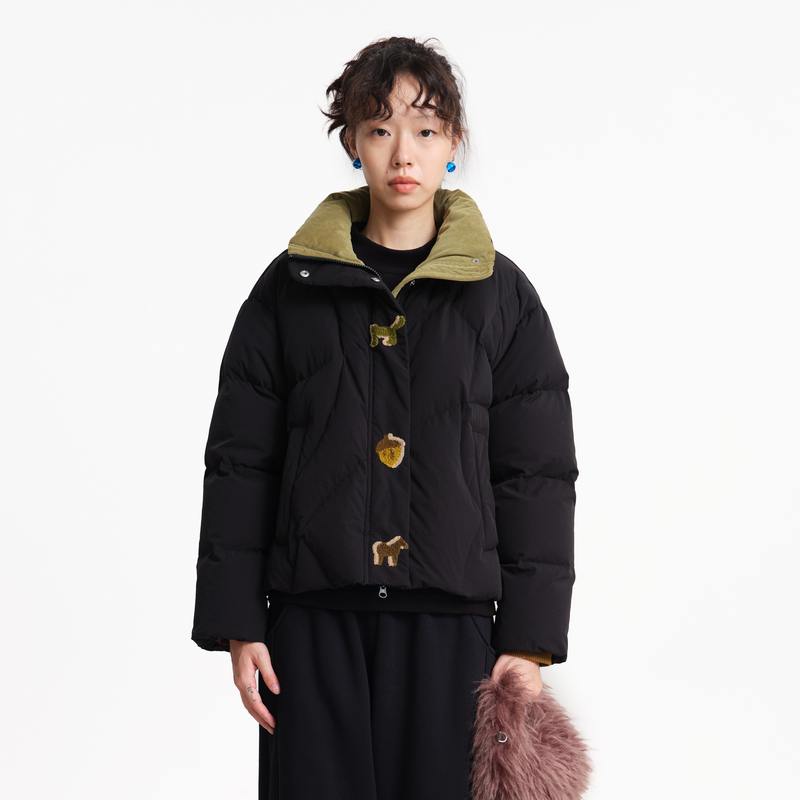 立领、绣花、口袋