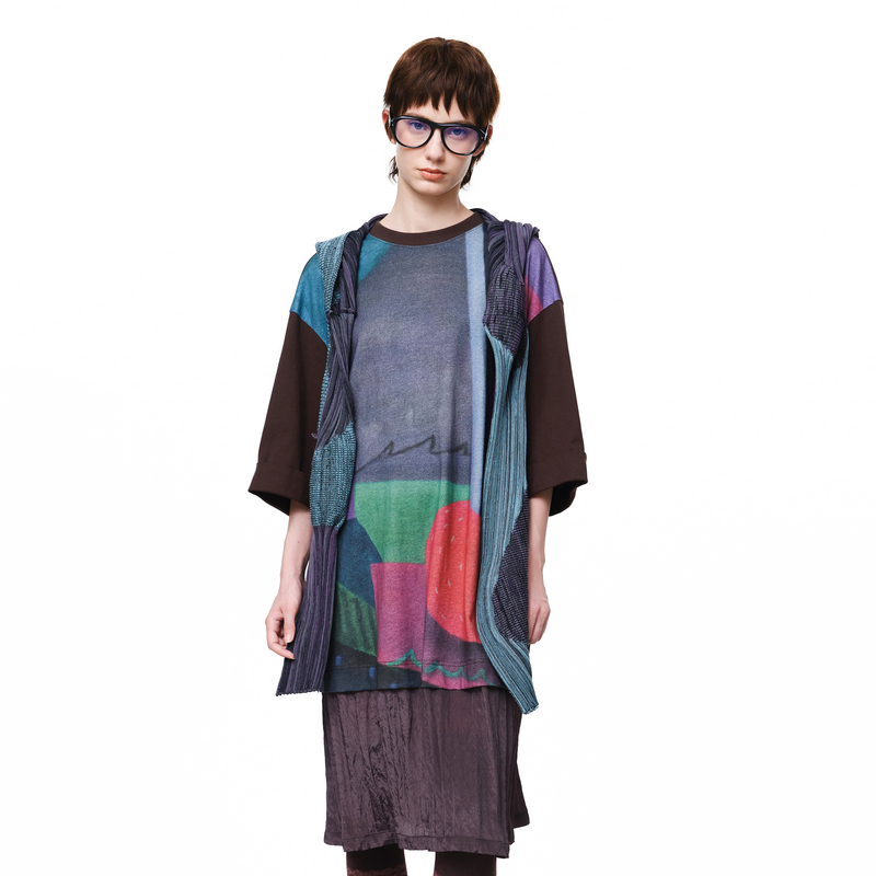 圆领、印花、拼接