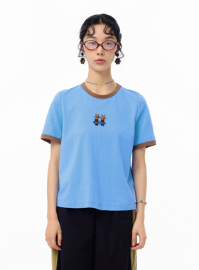 MOVEUP幻走2025夏季新款.FUN系列纯棉撞色袖口绣花短款T恤女