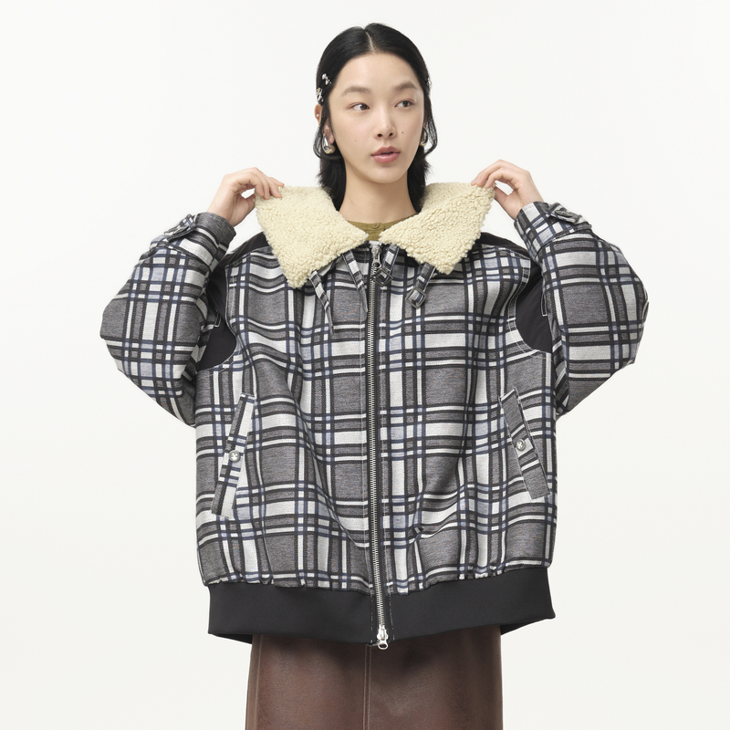 翻领 撞布贫瘠 口袋