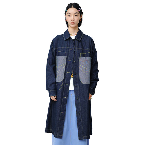 H型版型、翻领、手感舒适、撞色线绣花