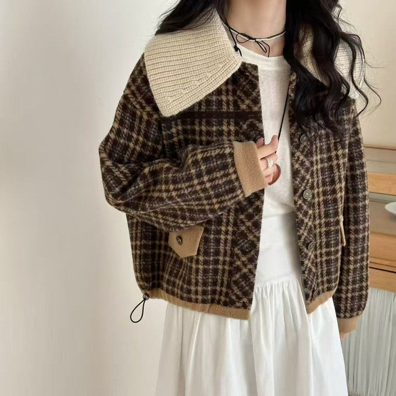 小香风格子外套女秋冬新款流行爆款洋气宽松加厚短款针织毛呢开衫
