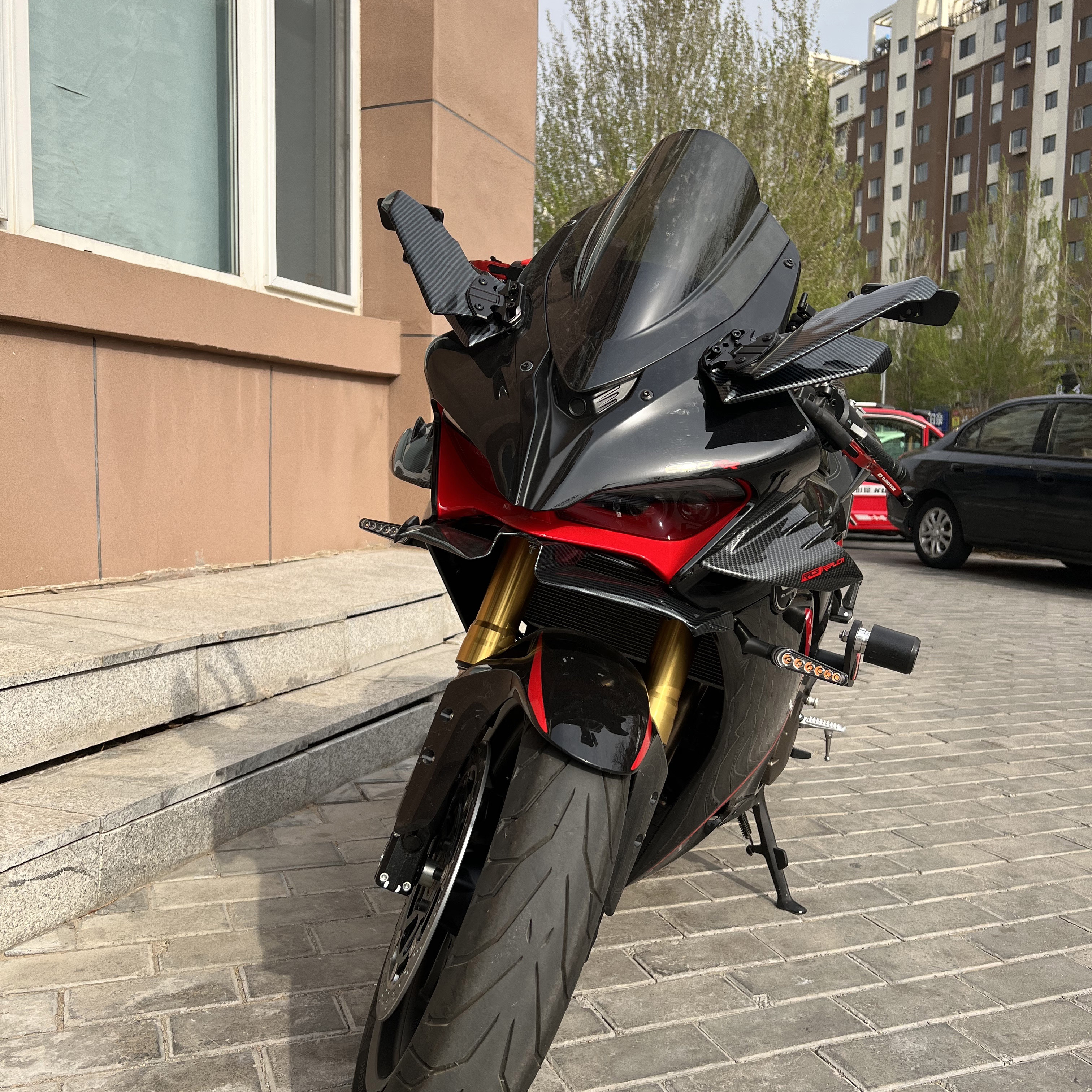 赛600450amt后视镜风挡下唇
