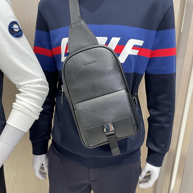 卡尔丹顿男士商务休闲黑色胸包KAPS6402SAB2专柜2180