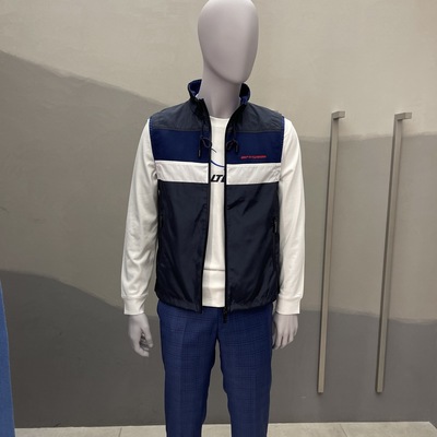 卡尔丹顿男装休闲连帽马甲背心外套秋冬款KBCW35060LAN6吊牌2980