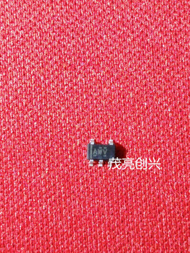 亲。满200可以包邮哦