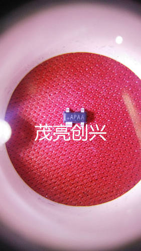亲。满200可以包邮哦