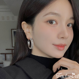 Ring Earrings 欧美轻奢罗马数字镂空花纹插扣水钻圆环耳环