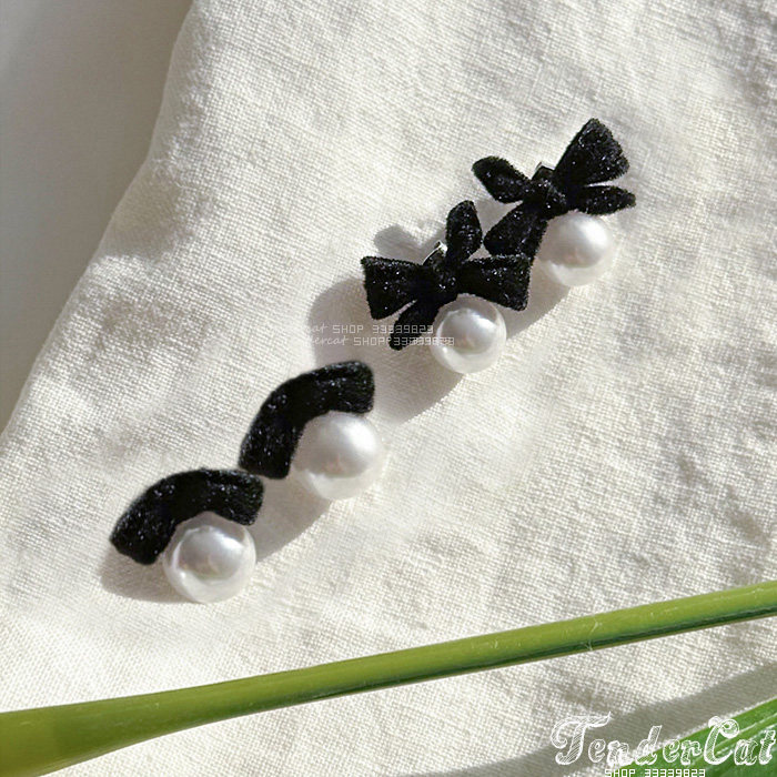 Kiko Velvet Ribbon Pearl Earrings 珍珠坠黑色植绒蝴蝶结耳环