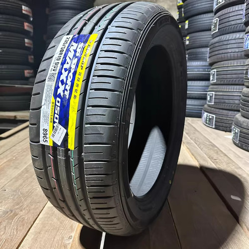 邓禄普轮胎235/50R19 99V MAXX050+ 原配奥迪Q3观致探岳 23550r19