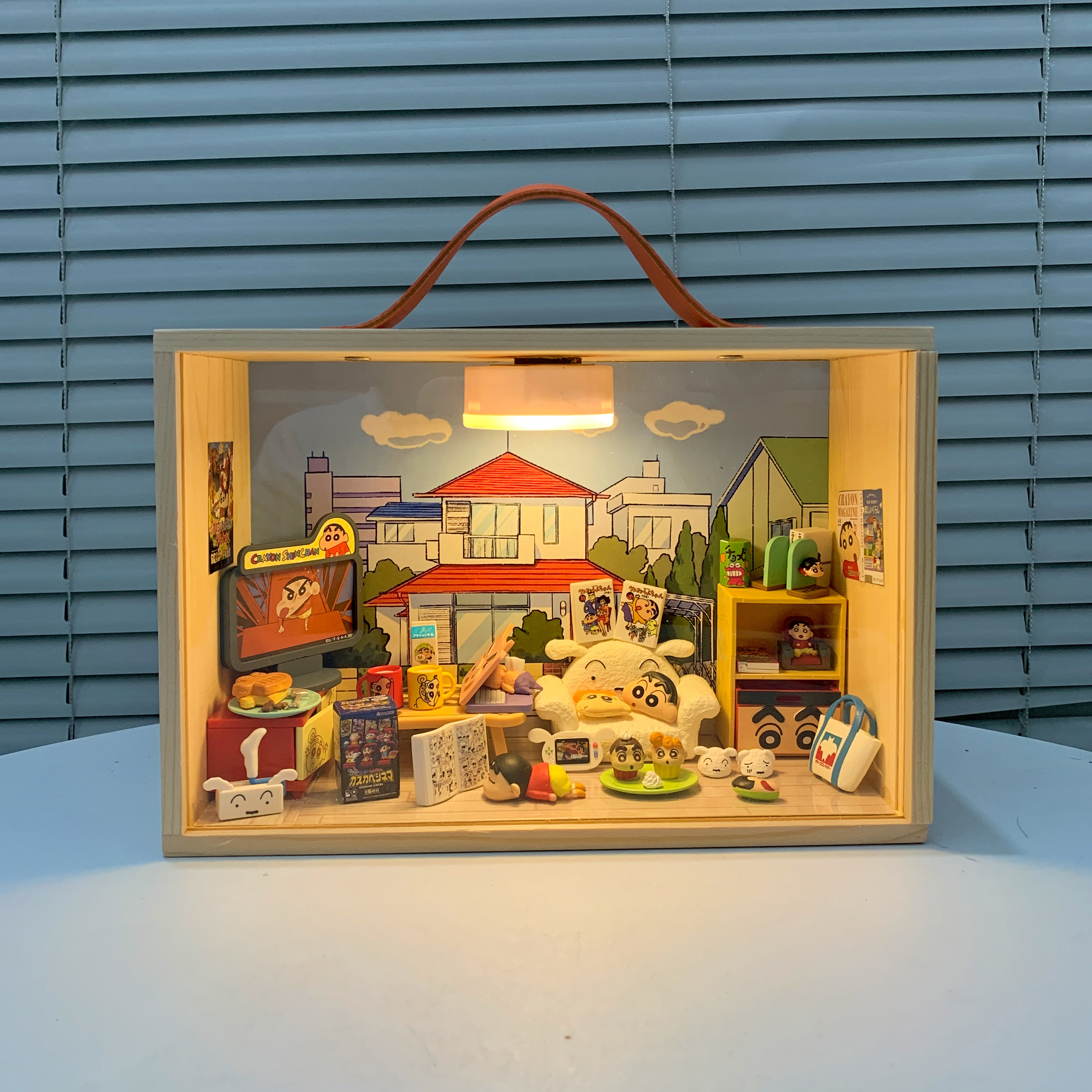 蜡笔小新系列周边送女生闺蜜