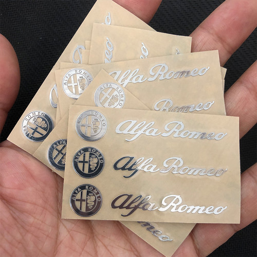 适用于阿尔法罗密欧Giulia/stelvio立体金属车标贴装饰随意车贴