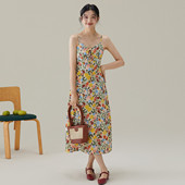 one 雪纺裙高级感裙子 v领碎花吊带连衣裙女修身 more2025夏季 新款