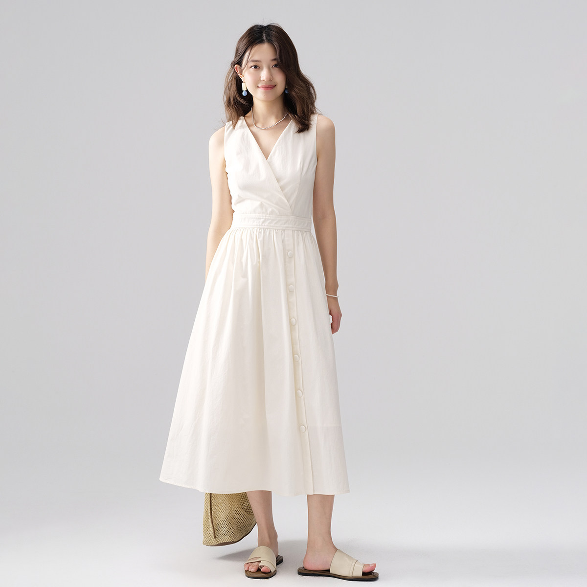 26年夏设计感收腰v领无袖背心裙a字连衣裙女纯棉高级感气质裙子