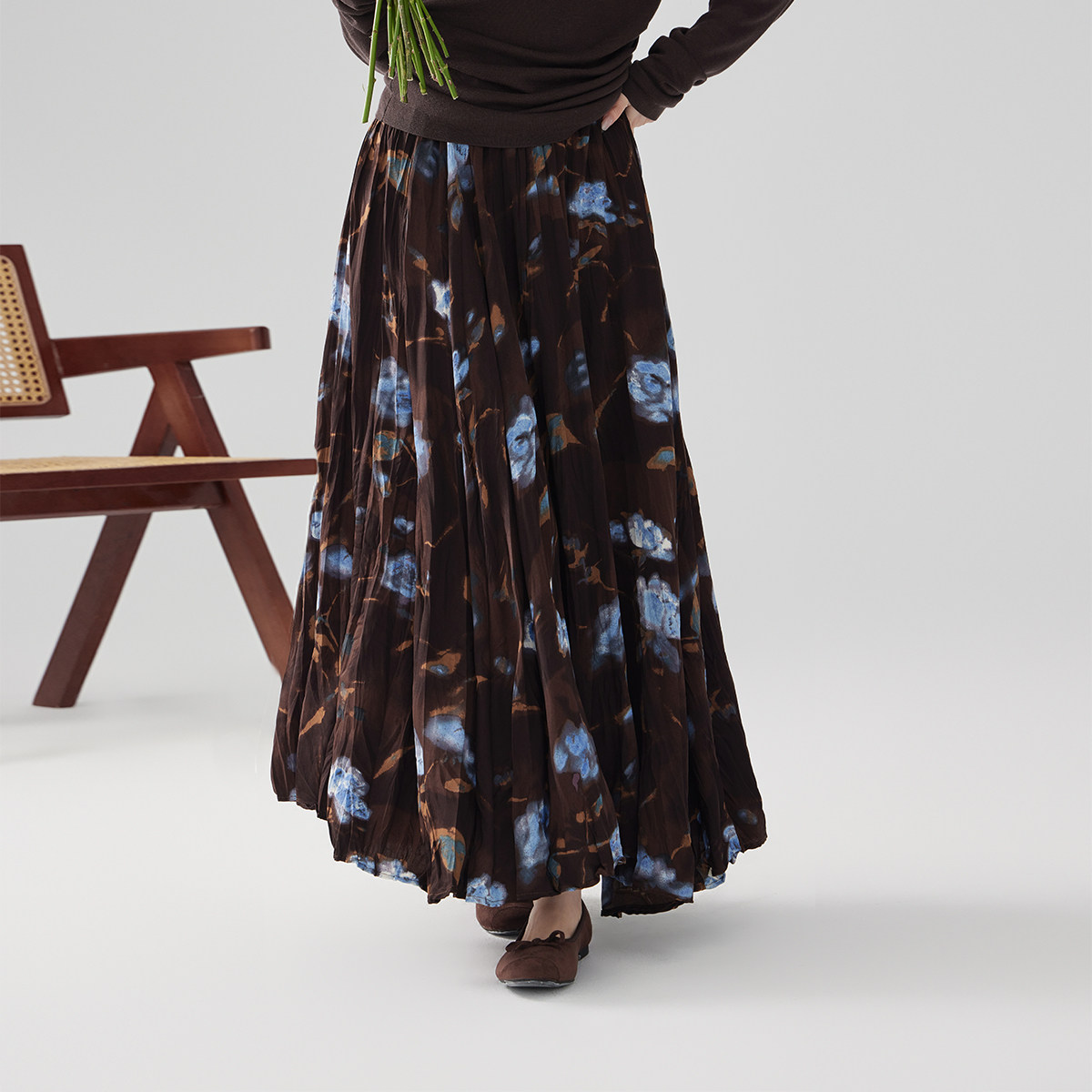 one more2025春秋法式复古碎花半身裙女士高级感气质A字