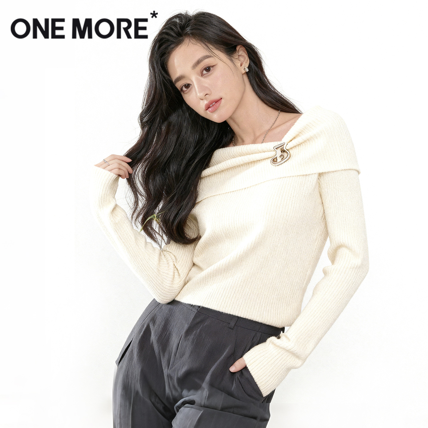 onemore一字肩针织衫