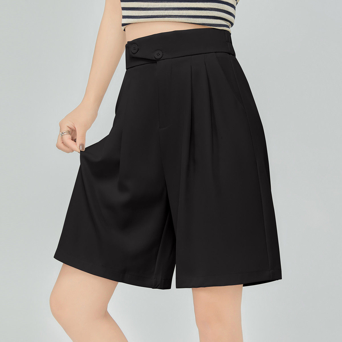 one more休闲西装短裤女夏季2025新款高腰显瘦阔腿裤宽松a字五分,女装/女士精品,休闲裤,淘宝优惠券,粉丝福利购,淘宝优惠卷