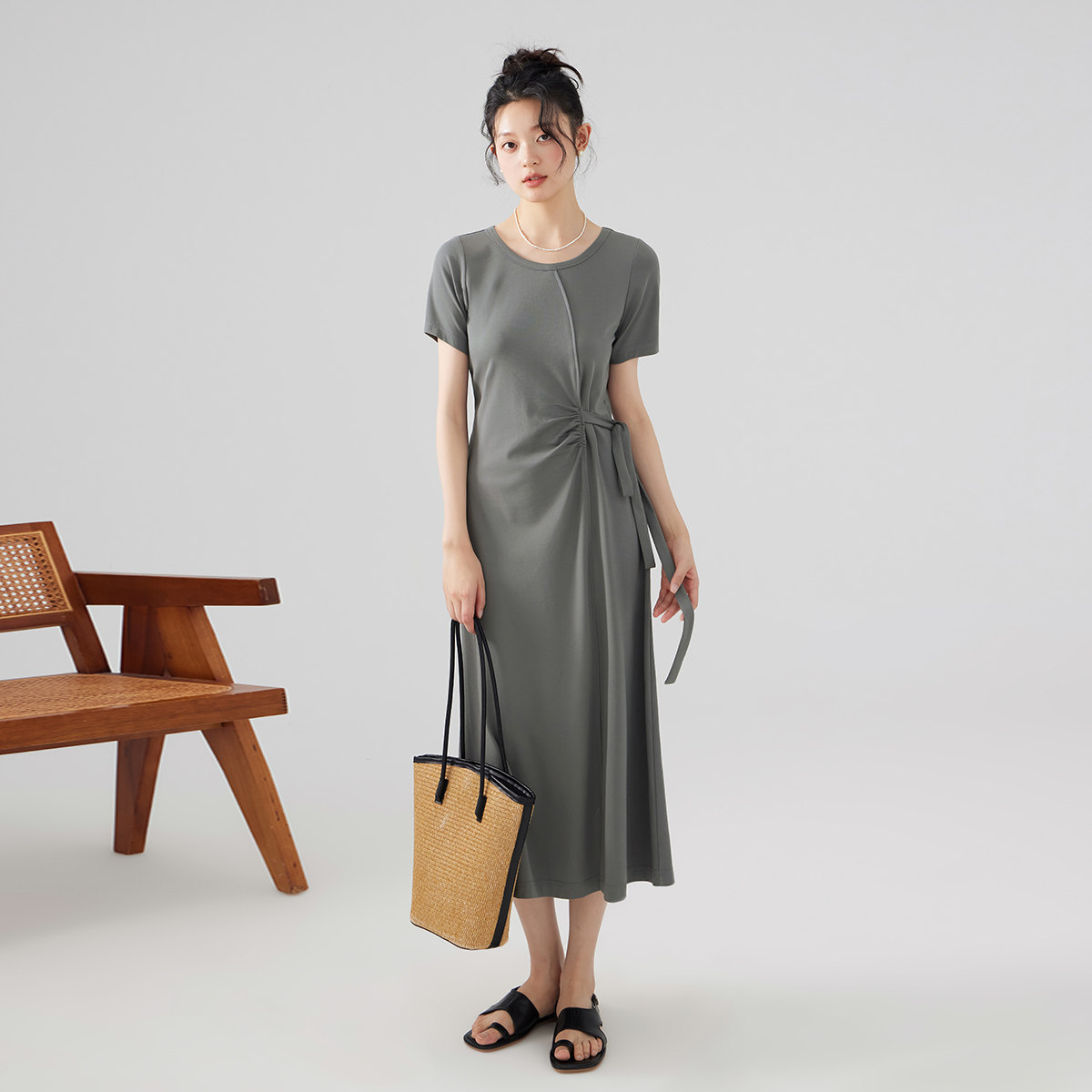 【2025夏季】短袖针织t恤裙休闲收腰连衣裙女高级感绑带裙子