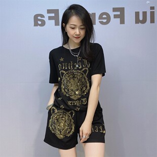 超大码2-300斤胖mm短袖短裤套装欧货女装重工虎头烫钻t恤两件套夏