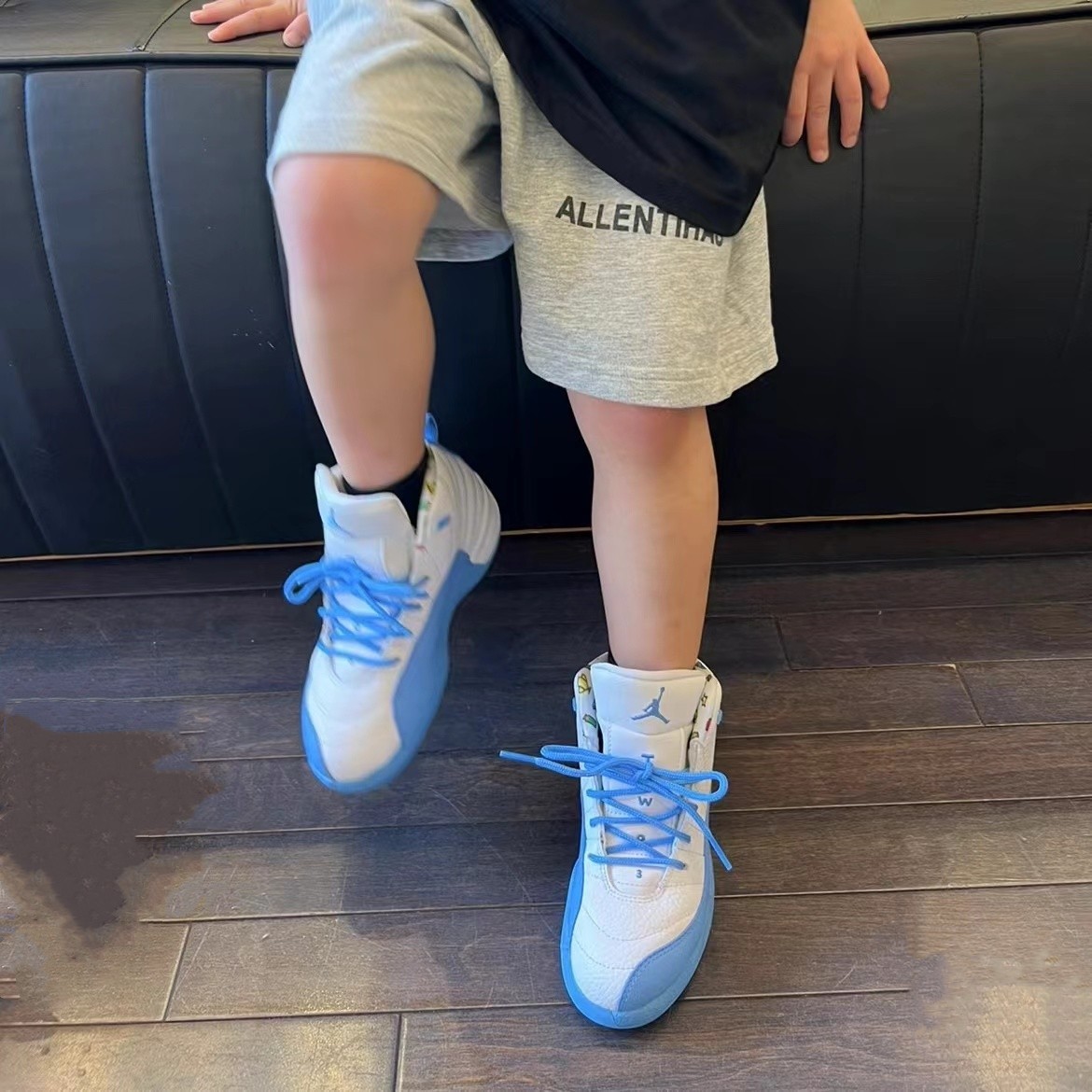 Nike/耐克篮球鞋休闲儿童北卡蓝