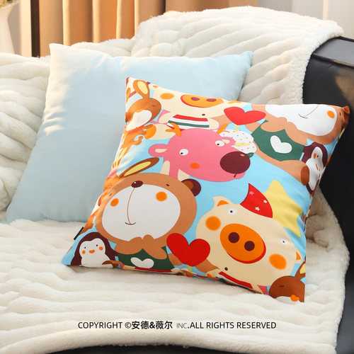 可爱卡通动漫抱枕含芯纯棉加厚