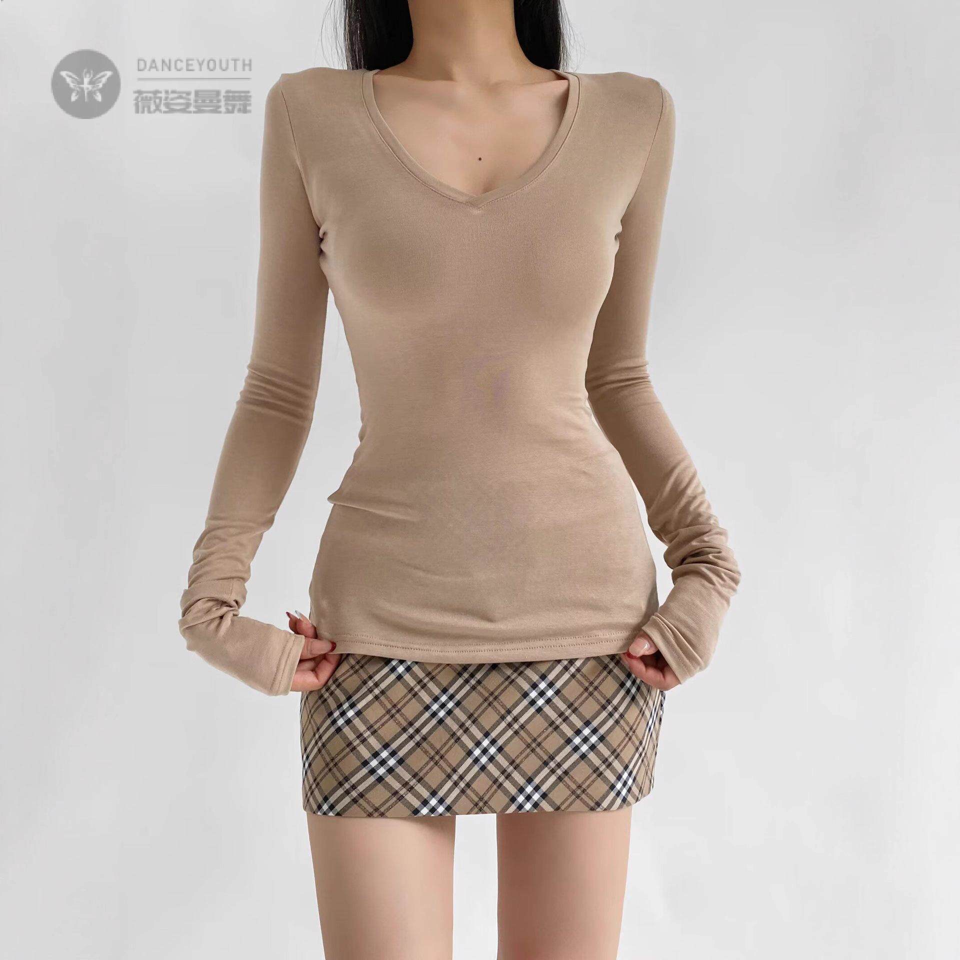 韩版辣妹V领格纹套装女早秋裙