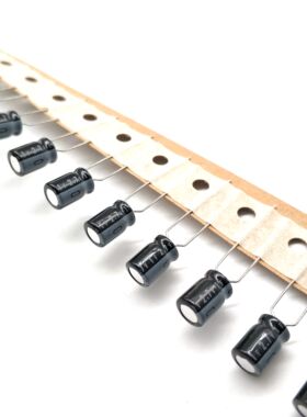 日本尼康JUWT1105MCD 2.7V1.0F 储能法拉电容2.7V1F 卷绕型6.3*9