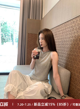 圆领卷边肌理针织背心女简约气质
