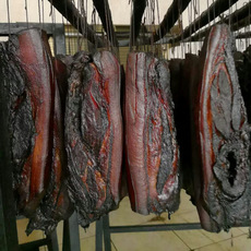 正宗腊肉湖南特产农家自制烟熏后腿肉五花肉湘菜餐饮酒店特色食材