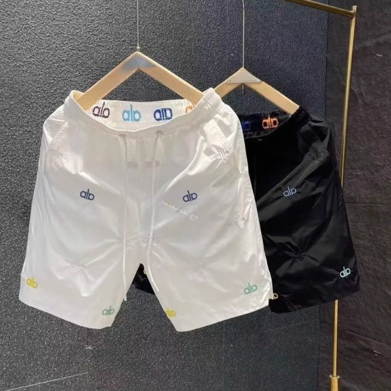 2025夏季新款刺绣字母四分裤男士薄料速干运动沙滩裤青年休闲短裤