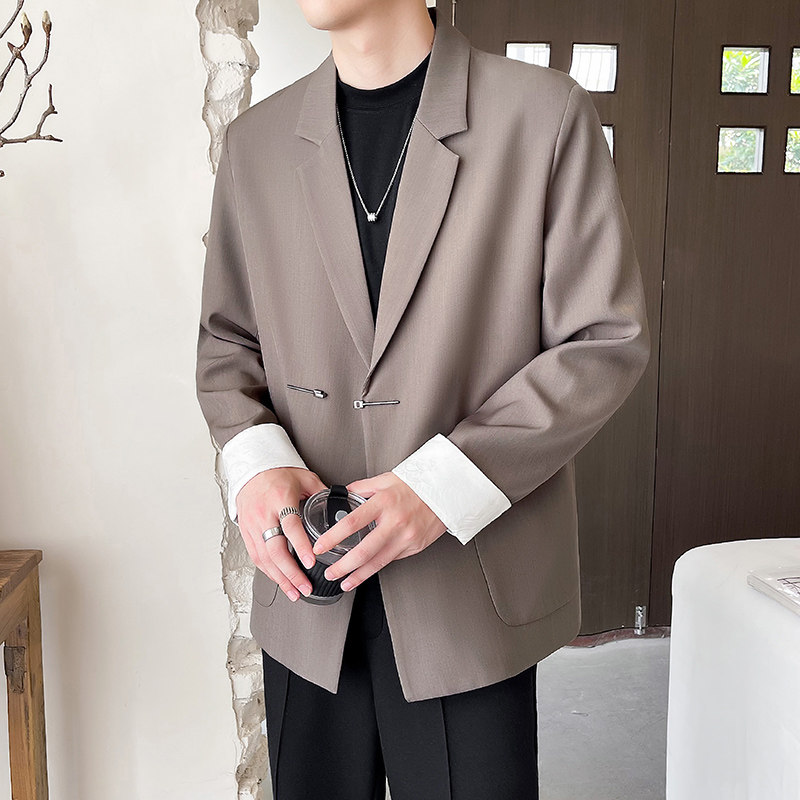 模特图~2025秋季微阔休闲西装外套K611/P105,男装西服,电商B331