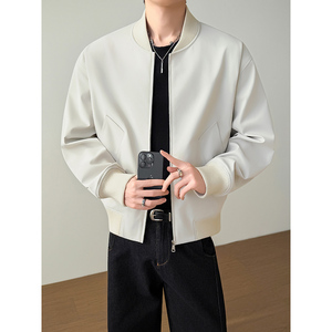 模特图~2026春季阔版简约棒球服夹克外套 YJ6018/P98，男装夹克，电商B331