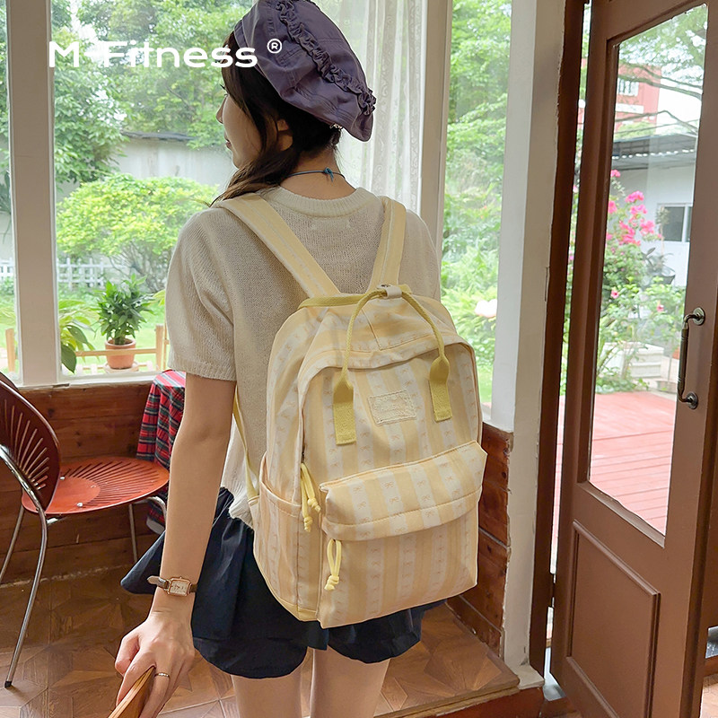 M.Fitness 日系条纹双肩包女学生轻便大容量书包初中小学书包背包