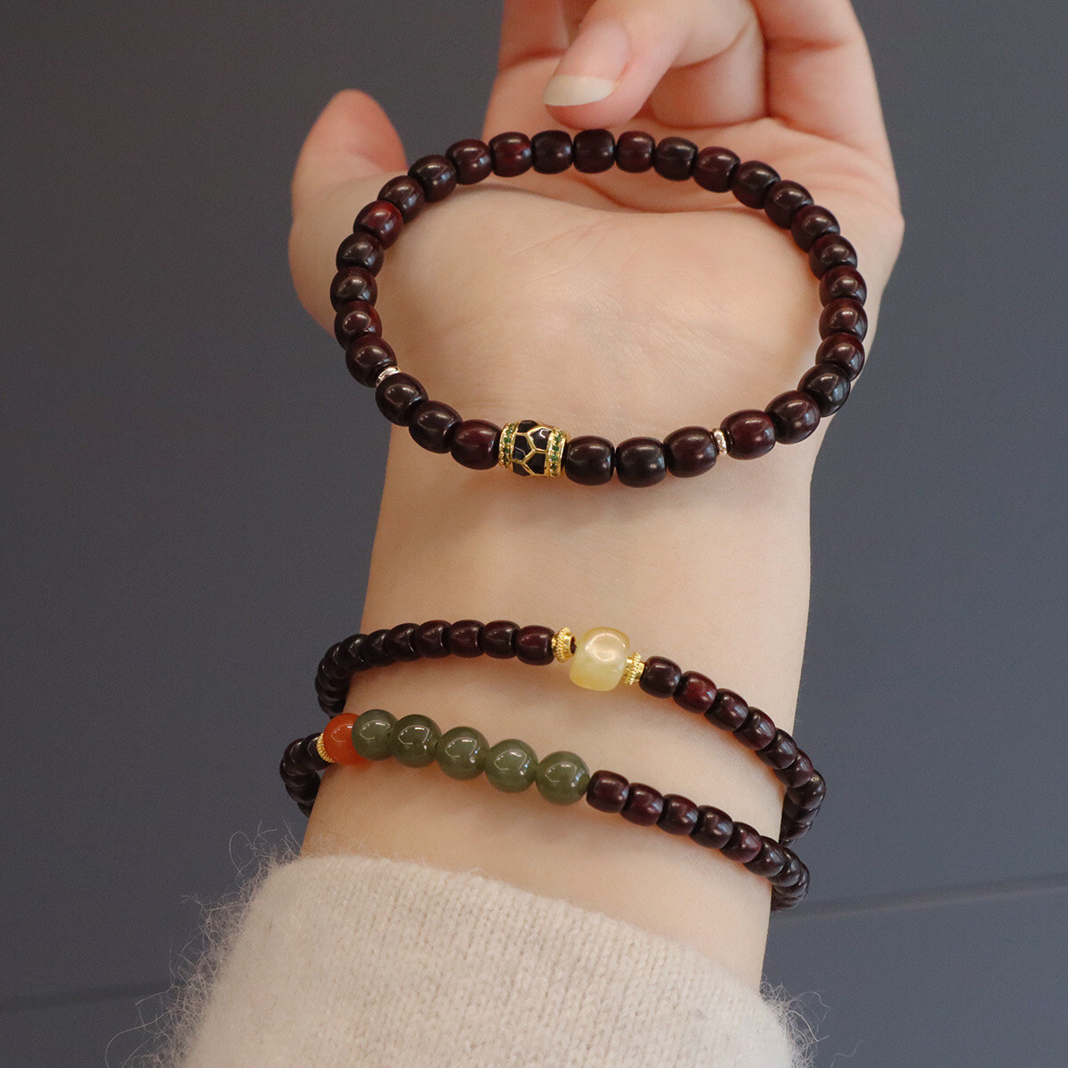 天然桶珠小叶紫檀木手串佛珠搭配天然和田玉蜜蜡手链高级文玩饰品