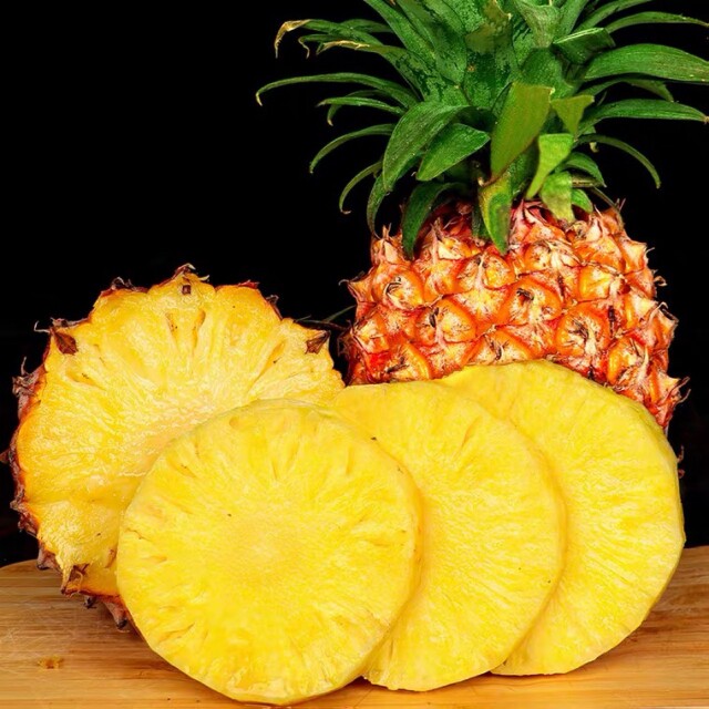菠萝新鲜香水菠萝越南品种大菠萝黄肉芳香手撕菠萝大果菠萝水