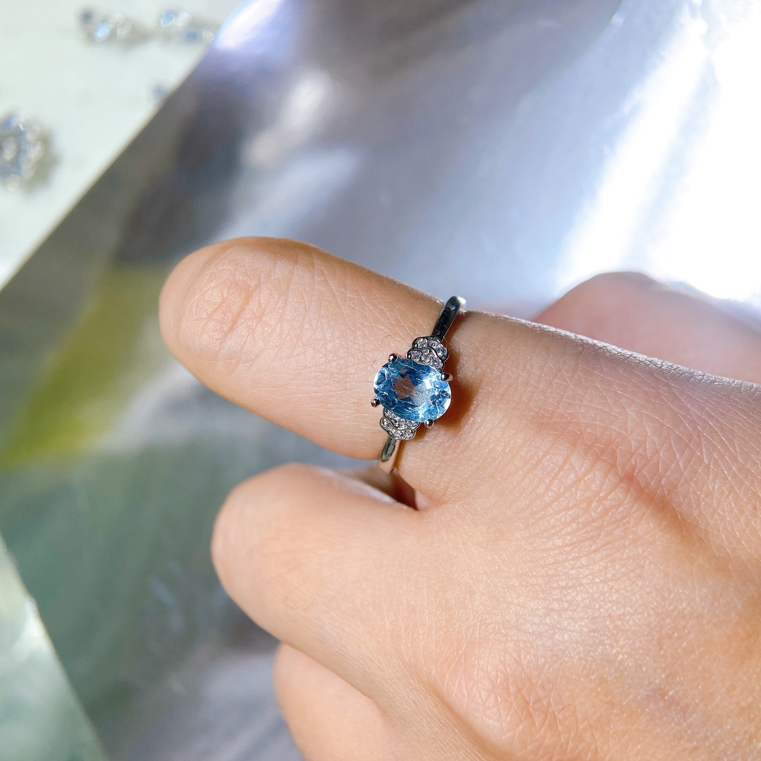 925纯银镶嵌天然瑞士托帕石戒指女活口可调节蓝色宝石时尚礼物